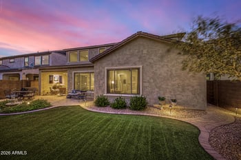 9847 Jessie Ln, Peoria, AZ 85383