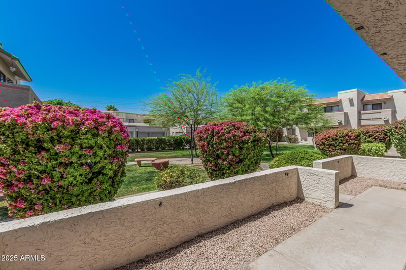 985 Granite Reef Rd #129, Scottsdale, AZ 85257