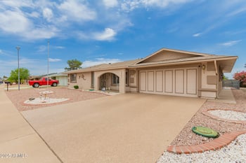 9851 Cedar Dr, Sun City, AZ 85351