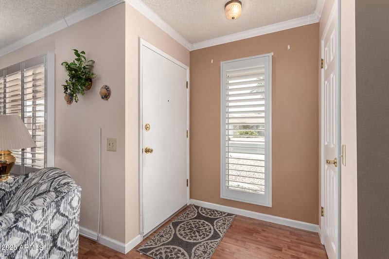 9851 Cedar Dr, Sun City, AZ 85351