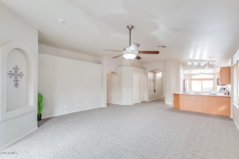 9851 E El Moro Ave, Mesa, AZ 85208