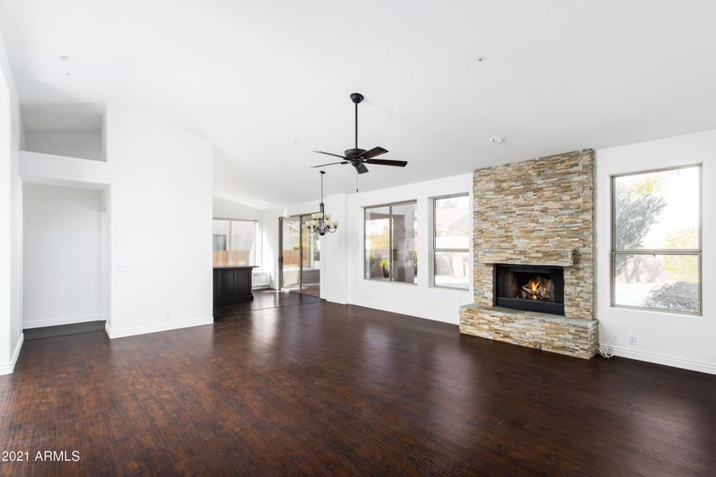 9852 E Gelding Dr, Scottsdale, AZ 85260