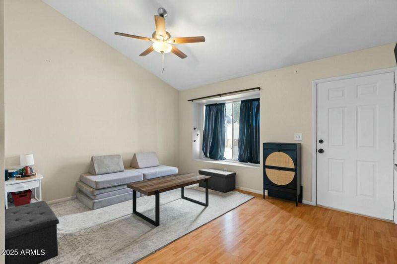 9853 E Birchwood Ave, Mesa, AZ 85208