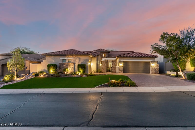 9858 Celtic Dr, Scottsdale, AZ 85260