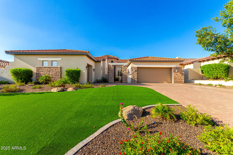 9858 Celtic Dr, Scottsdale, AZ 85260