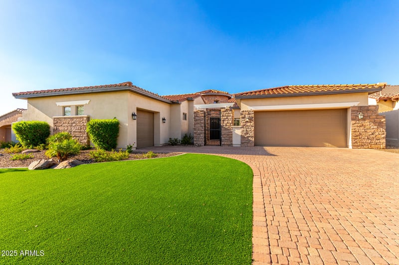 9858 Celtic Dr, Scottsdale, AZ 85260