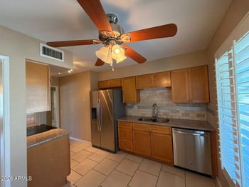 9858 Silverbell Dr, Sun City, AZ 85351
