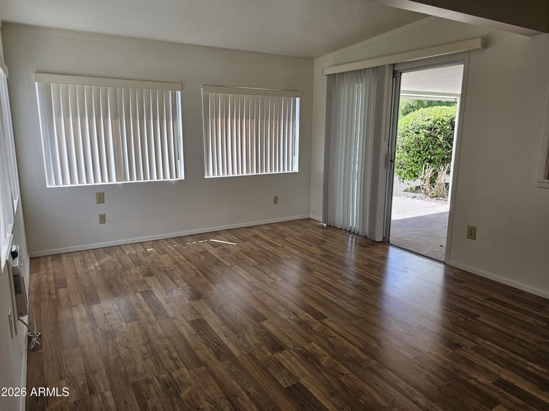 9859 Emberwood Dr, Sun City, AZ 85351