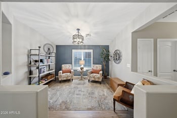 9859 Salter Dr, Peoria, AZ 85382