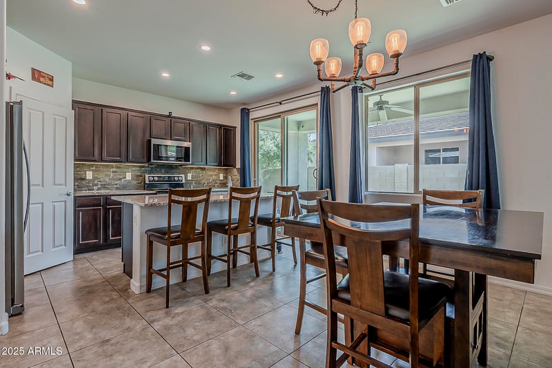 9863 Acceleration Dr, Mesa, AZ 85212