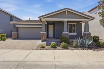 9865 Kinetic Dr, Mesa, AZ 85212