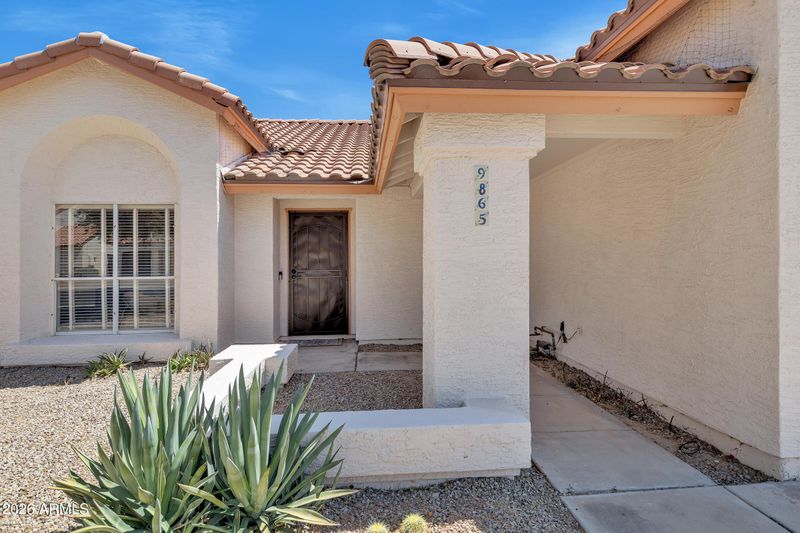 9865 S 44th St, Phoenix, AZ 85044