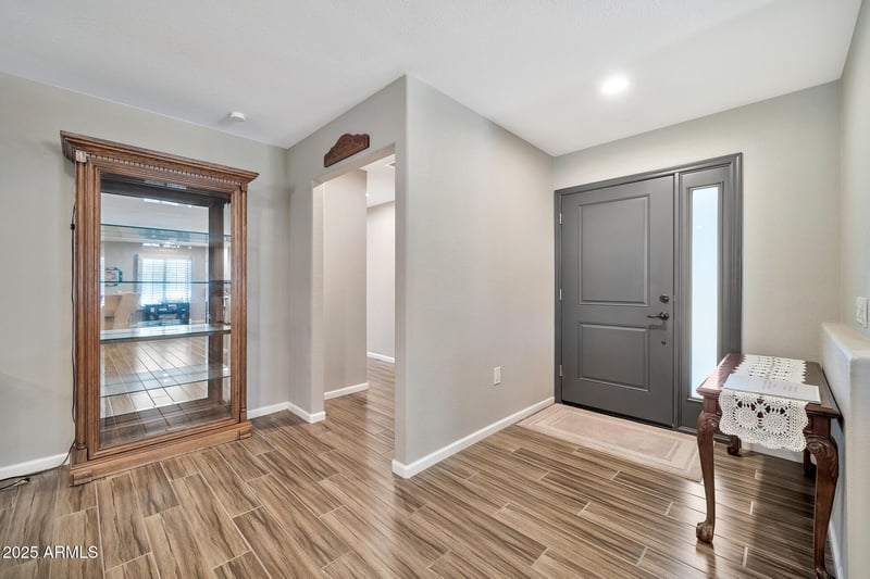 9866 Highwood Ct, Sun City, AZ 85373