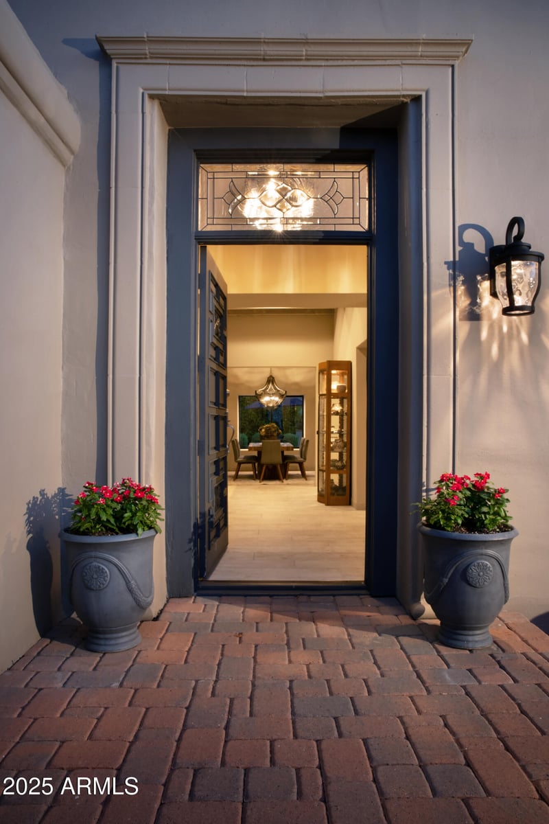 9869 Topaz Dr, Scottsdale, AZ 85258