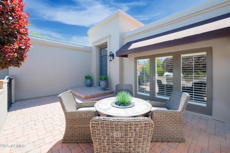 9869 Topaz Dr, Scottsdale, AZ 85258