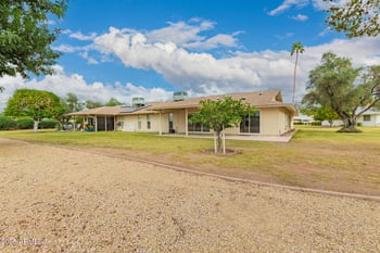 9871 Country Club Ct, Sun, AZ 85373