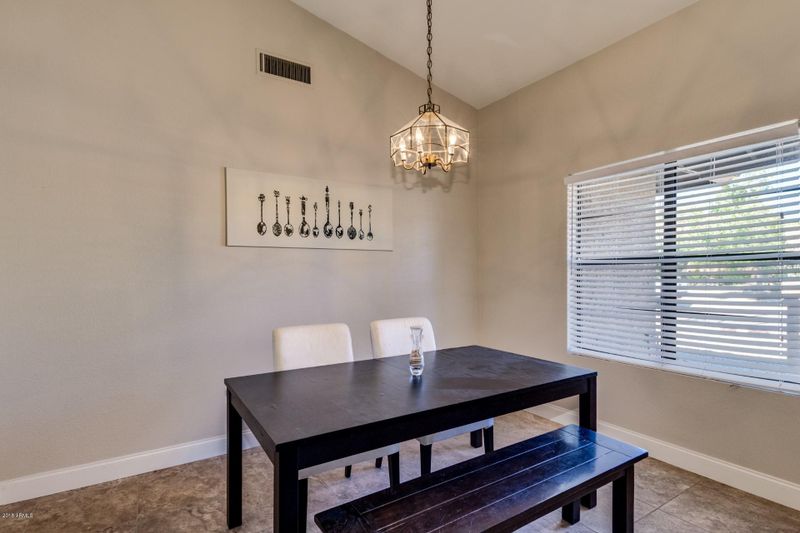 9873 E Dreyfus Ave, Scottsdale, AZ 85260