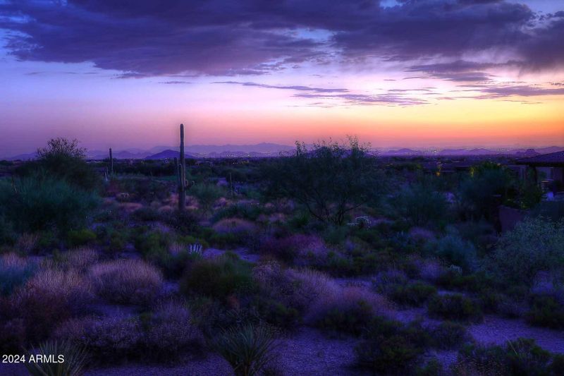 9879 E Broken Spur Dr, Scottsdale, AZ 85262