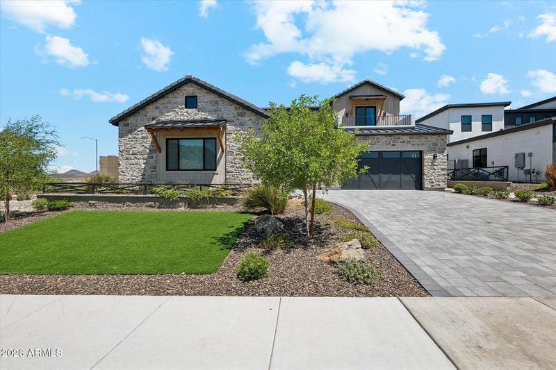 9880 W Black Hill Rd, Peoria, AZ 85383