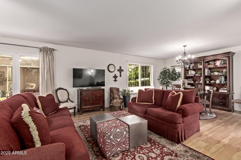 9881 Spanish Moss Ct, Sun City, AZ 85373