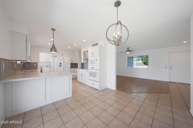 9883 Balboa Dr, Sun City, AZ 85351