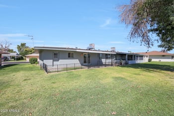 9883 Balboa Dr, Sun City, AZ 85351