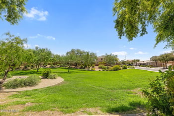 9887 Harmony Ln, Peoria, AZ 85382
