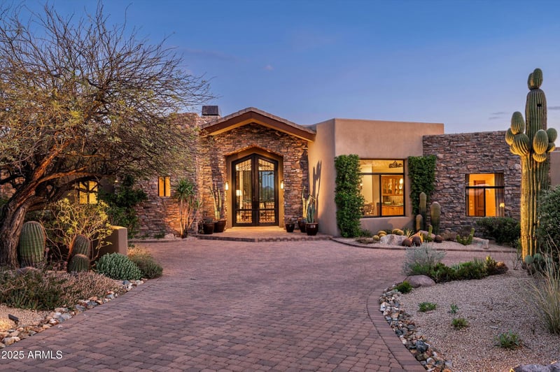 9889 Hidden Valley Rd, Scottsdale, AZ 85262