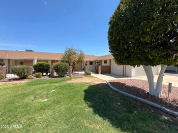 9891 Balboa Dr, Sun City, AZ 85351
