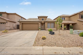 99 Yellow Bee Dr, San Tan Valley, AZ 85143