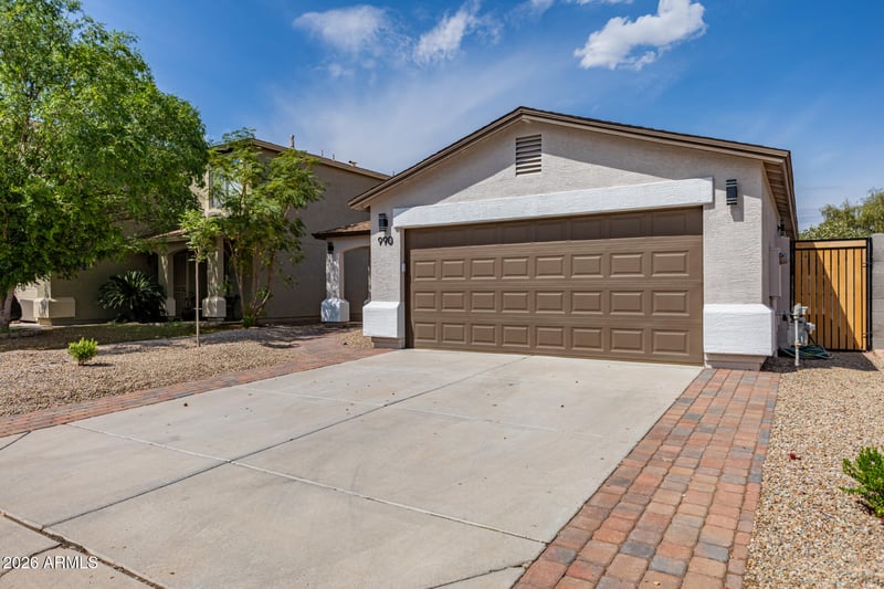 990 Desert Rose Trl, San Tan Valley, AZ 85143