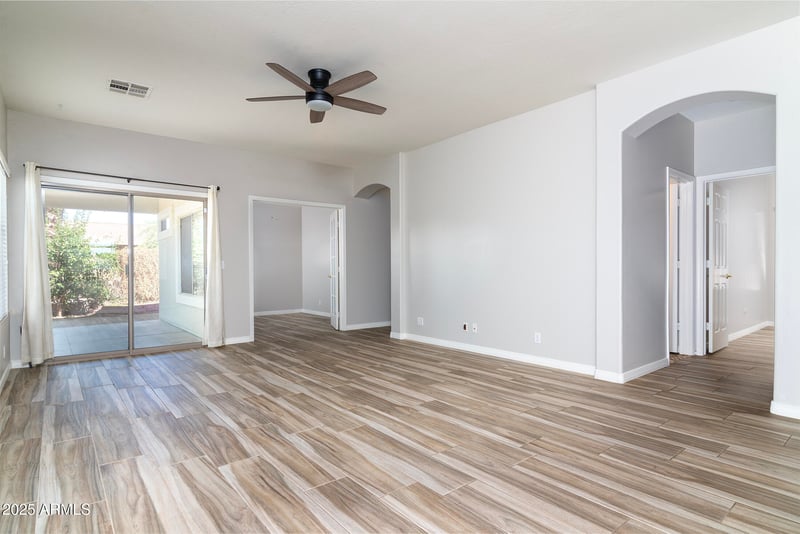 9902 Florian Ave, Mesa, AZ 85208