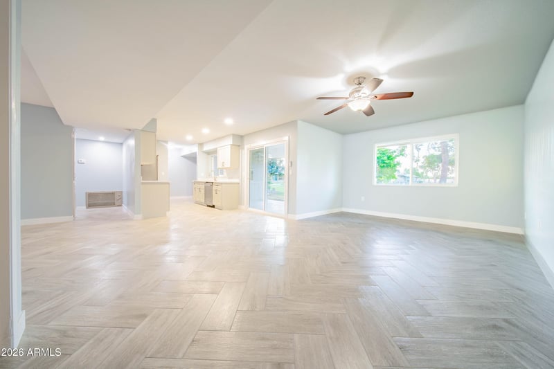 9902 Raintree Dr, Sun City, AZ 85351