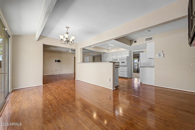 9902 W Signal Butte Cir, Sun City, AZ 85373