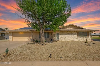 9902 W Signal Butte Cir, Sun City, AZ 85373