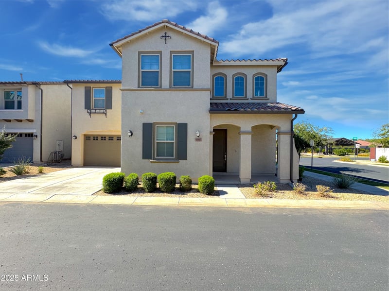 9903 Tillman Ave, Mesa, AZ 85212