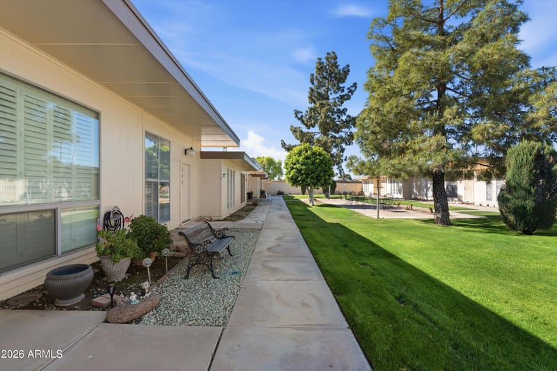 9903 Lancaster Dr, Sun City, AZ 85351