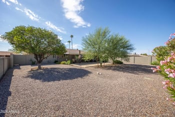 9905 Bright Angel Cir, Sun City, AZ 85351