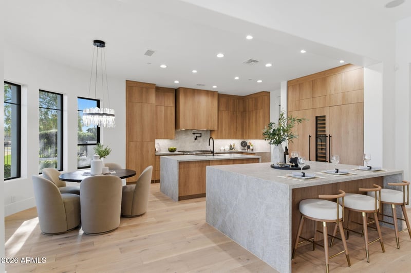 9905 N 78th Pl, Scottsdale, AZ 85258