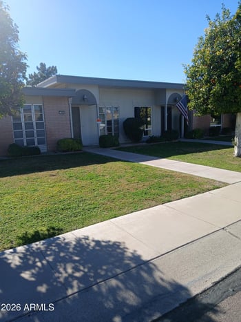 9905 Hawthorn Dr, Sun City, AZ 85351