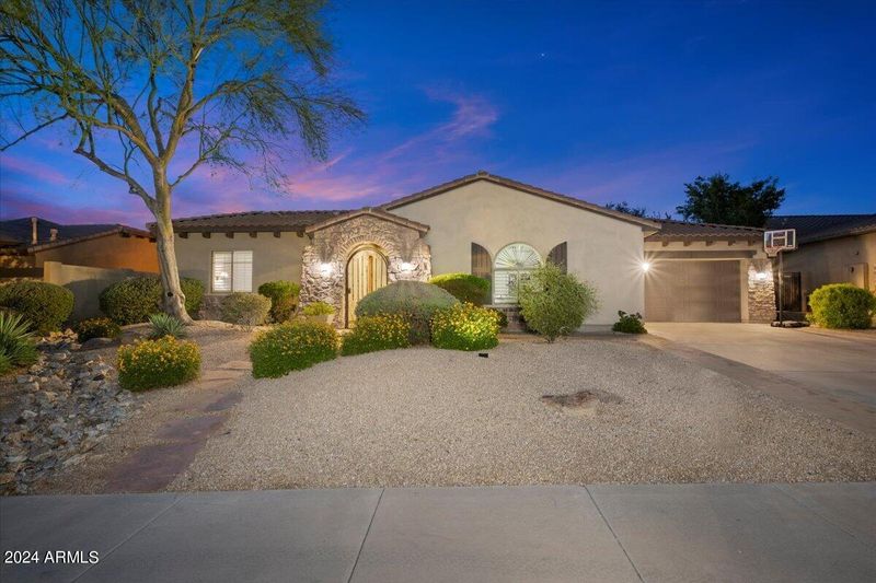 9906 E Gray Rd, Scottsdale, AZ 85260