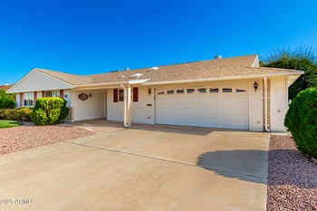 9906 Kingswood Cir, Sun City, AZ 85351