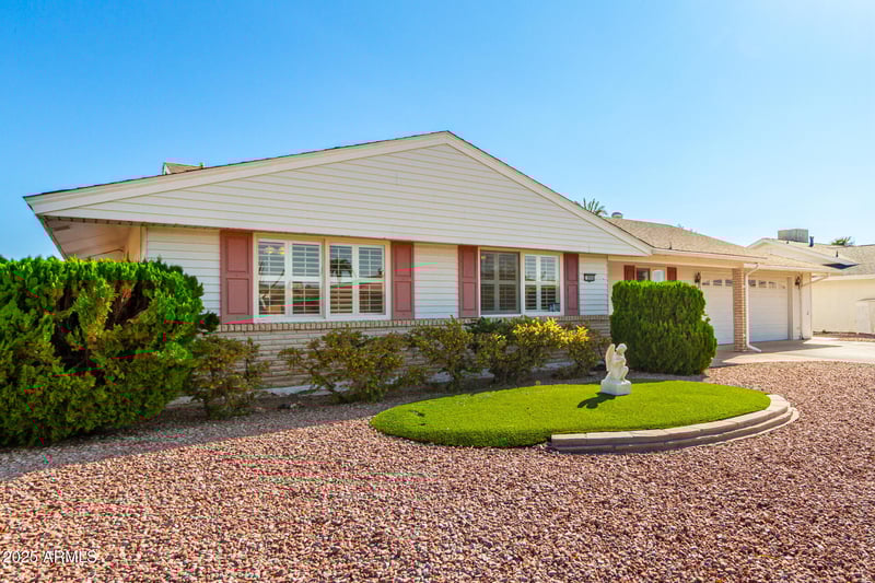 9906 Kingswood Cir, Sun City, AZ 85351