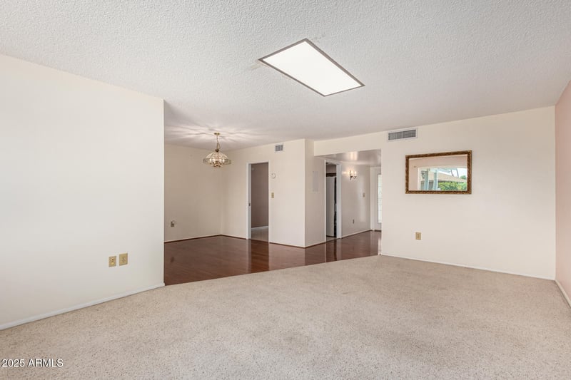 9906 Kingswood Cir, Sun City, AZ 85351