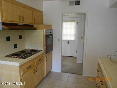 9906 W Pinehurst Dr, Sun City, AZ 85351