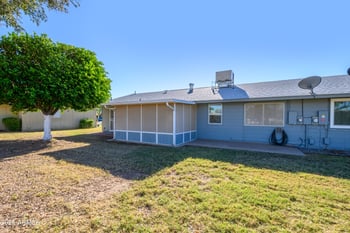 9906 Spruce Dr, Sun City, AZ 85351