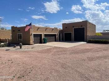 9907 Flanders Rd, Mesa, AZ 85207