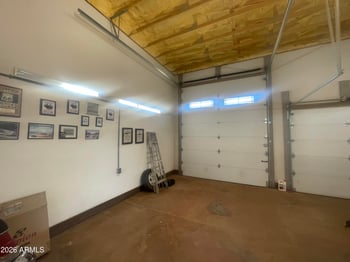 9907 Flanders Rd, Mesa, AZ 85207