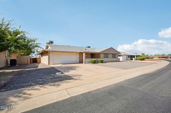 9907 W Bright Angel Cir, Sun City, AZ 85351