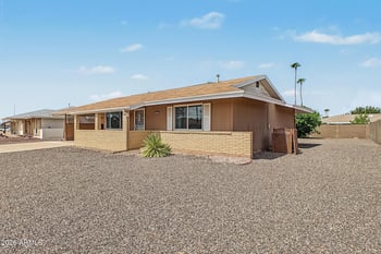 9907 W Desert Forest Cir, Sun City, AZ 85351